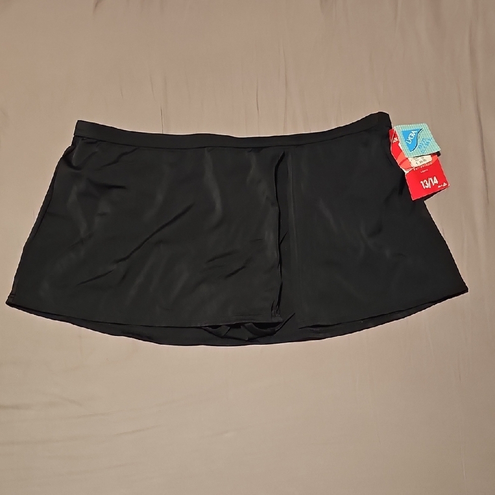 Black Bikini Swimwear with Mini Skirt Design